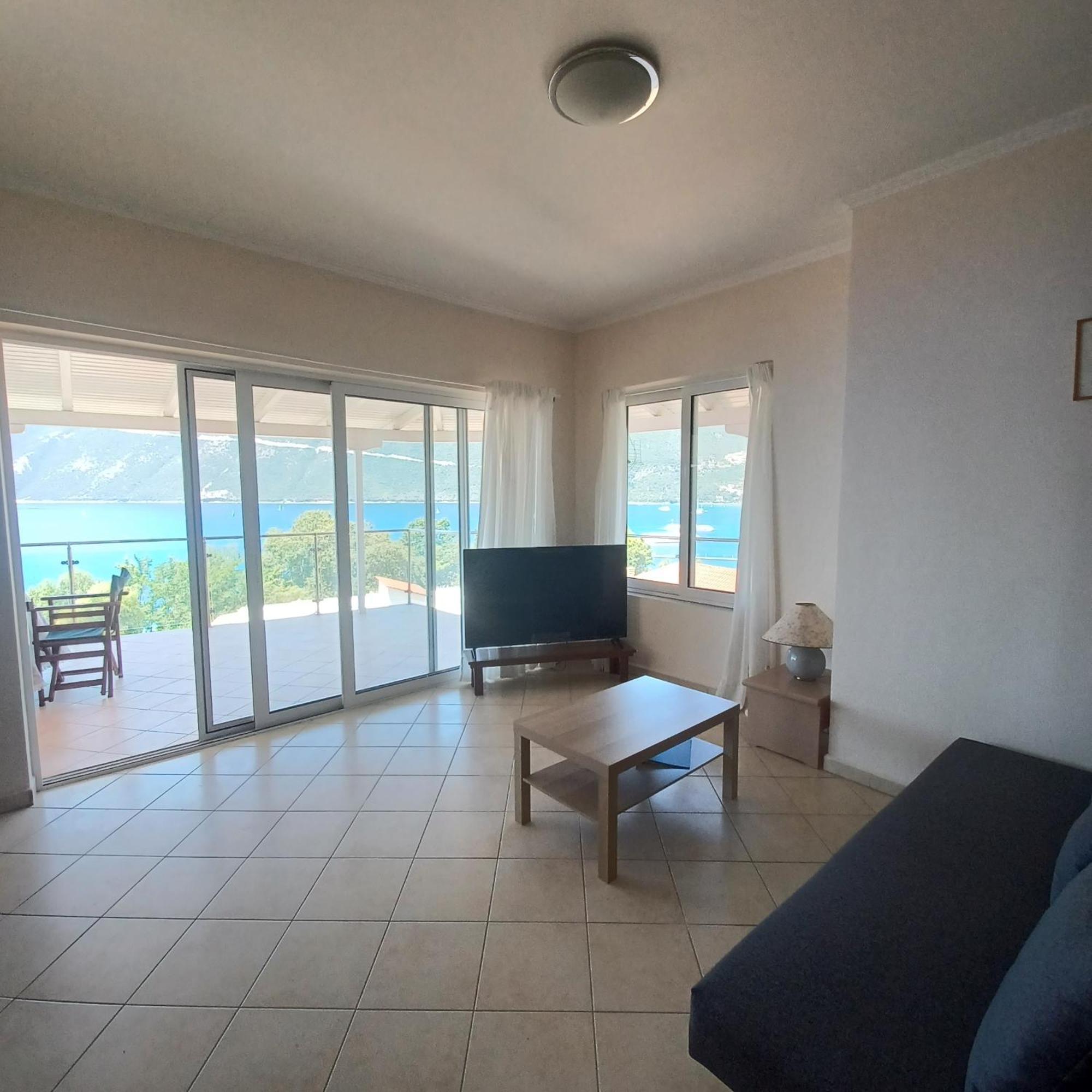 Penthouse Vasiliki Apartment Exterior photo